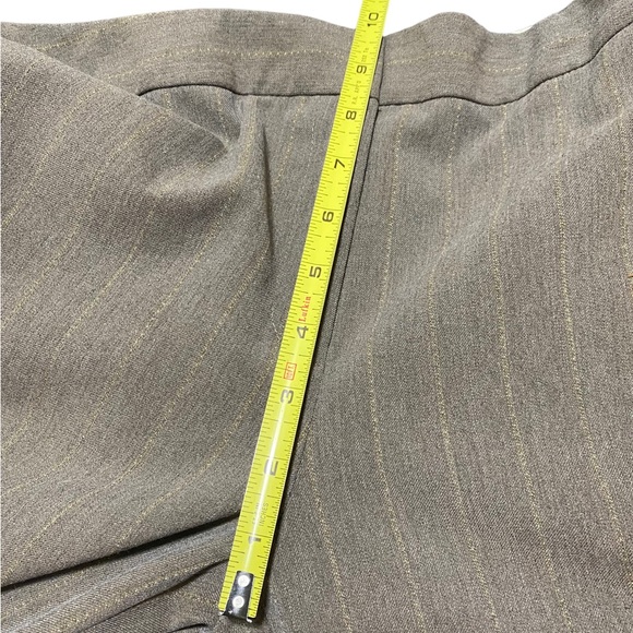 Micheal Micheal Kors pinstripe suit jacket sz 10 pants sz 8 - Picture 9 of 14